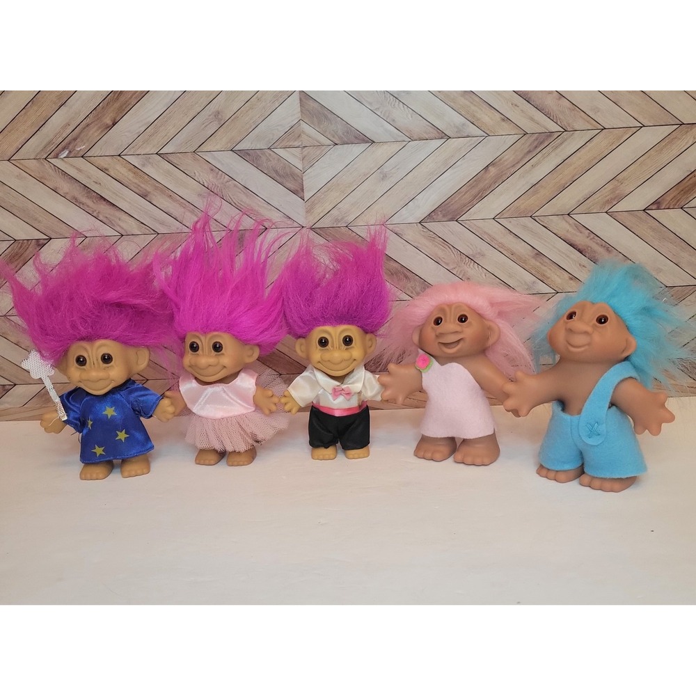 Lot of 5 VTG DAM Russ Berrie Troll Dolls Lucky Skater Wizard Groom Pink Hair